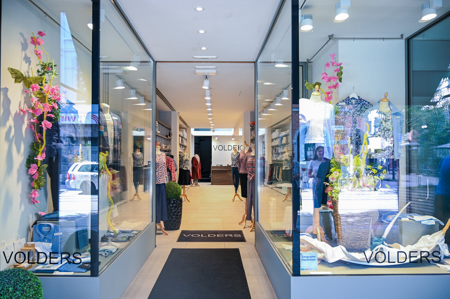 seniorenmode nachtkleding comfortabele kleding eskimo ringella brandtex antwerpen Nationalestraat mode senoretta Egatex soy vamp avion brandtex naturana claude kensington hajo carlina clarysse tiseco eléane rhodamel rusthuis WZC's zorgzamehandelaar damart